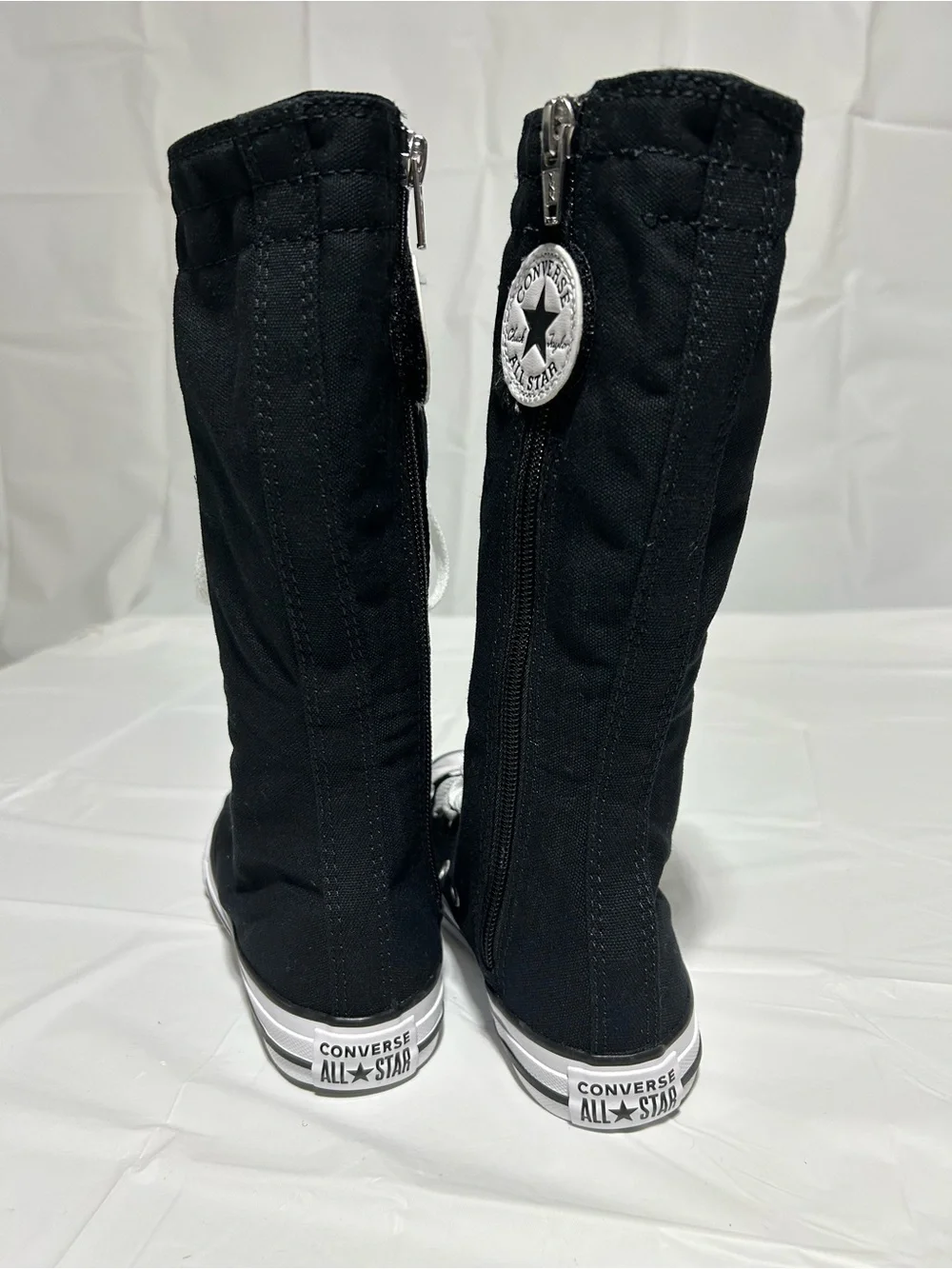 Converse classic knee